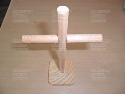 匠心獨(dú)運(yùn) 天臺(tái)縣橋亭工藝品廠(chǎng)的船形石膏工藝品加工之道